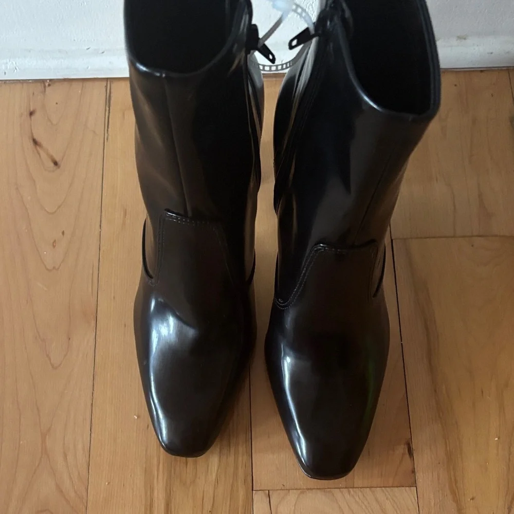 Statement Heel Boots - Picture 4 of 5